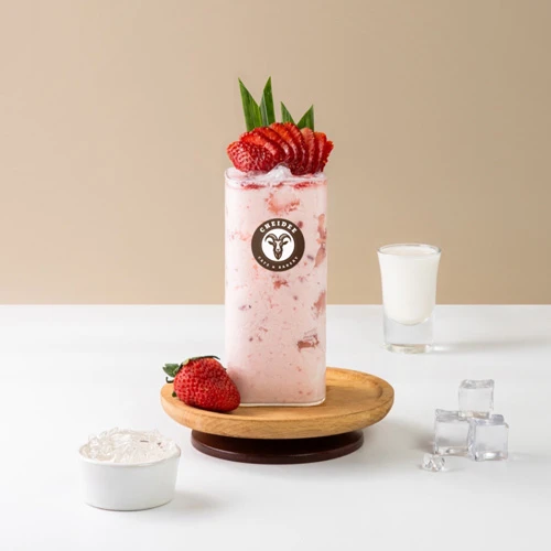 Strawberry Yogurt Paradise